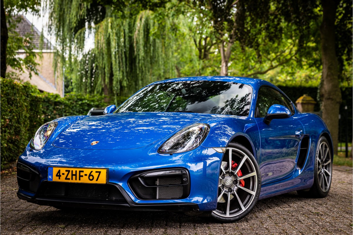 Porsche Cayman