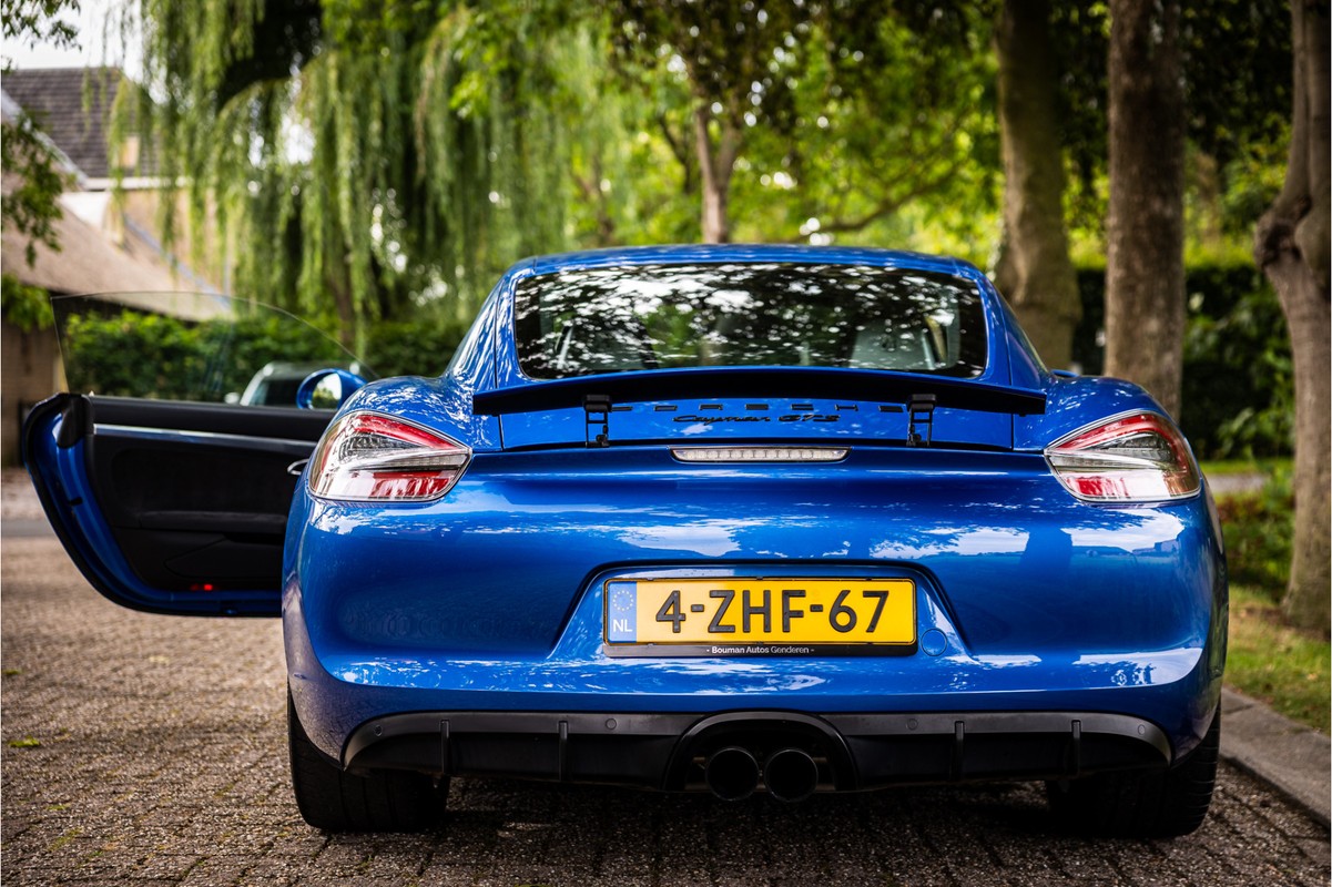 Porsche Cayman
