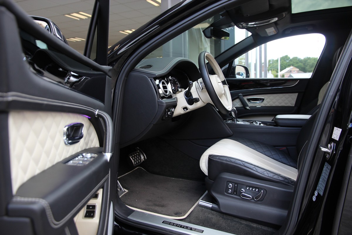 Bentley Bentayga
