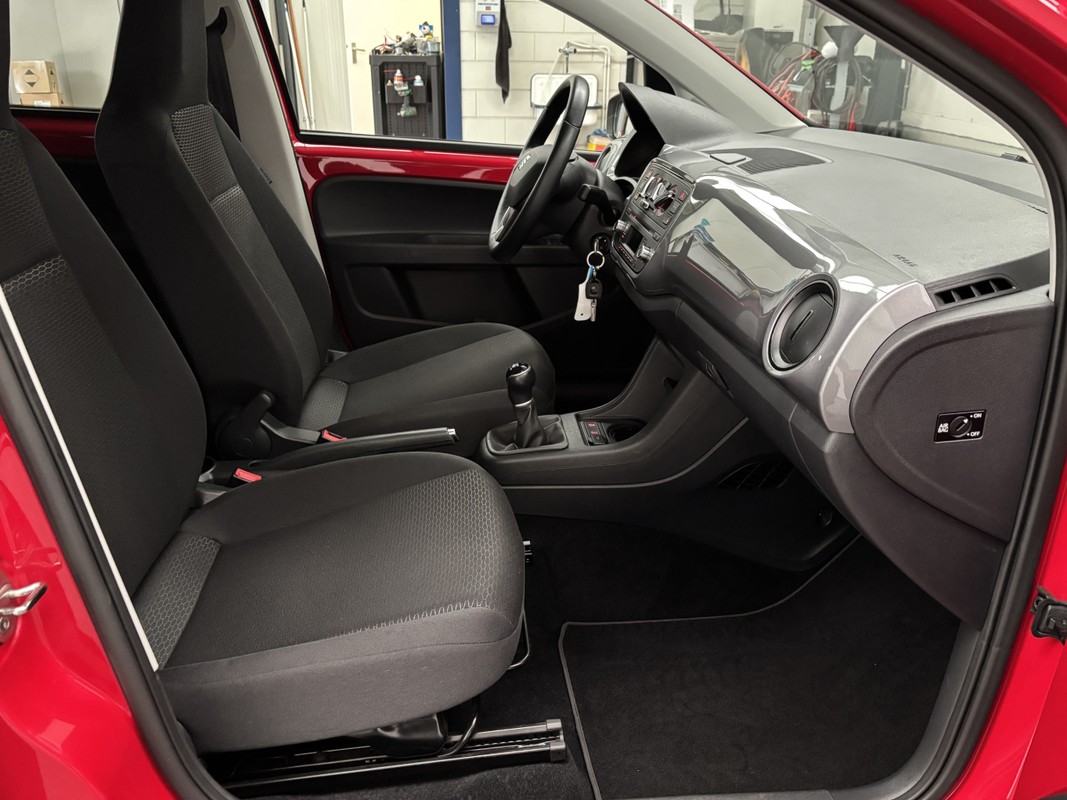 SEAT Mii