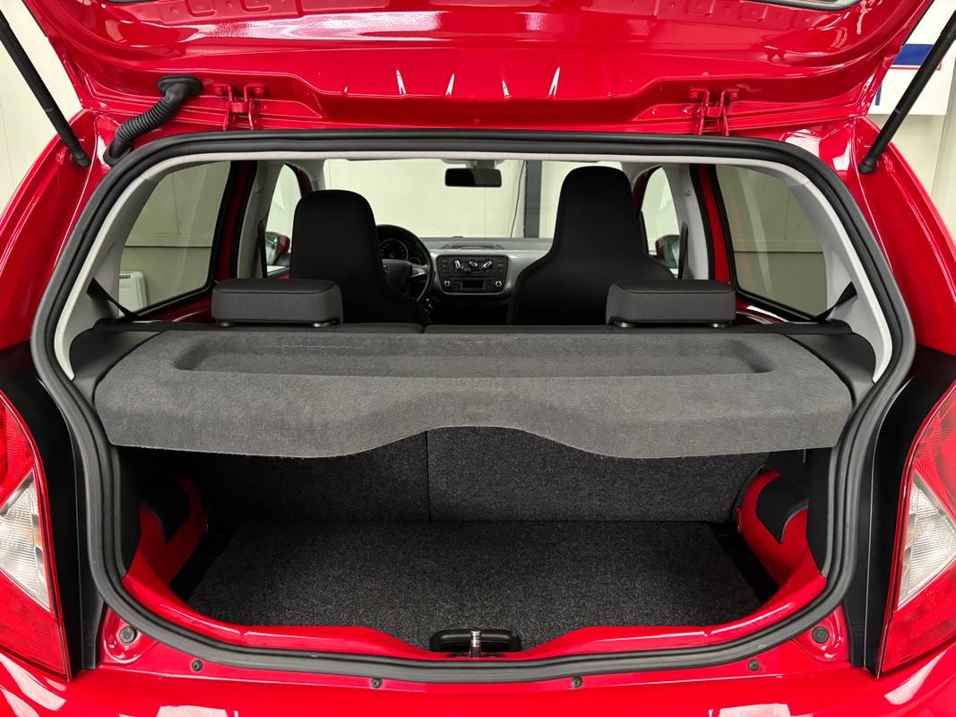 SEAT Mii