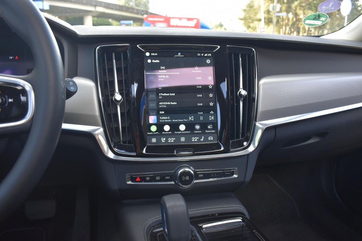 Volvo V90