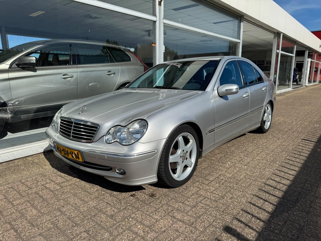 Mercedes-Benz C-Klasse