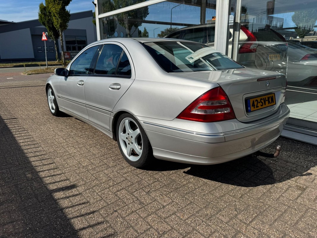 Mercedes-Benz C-Klasse