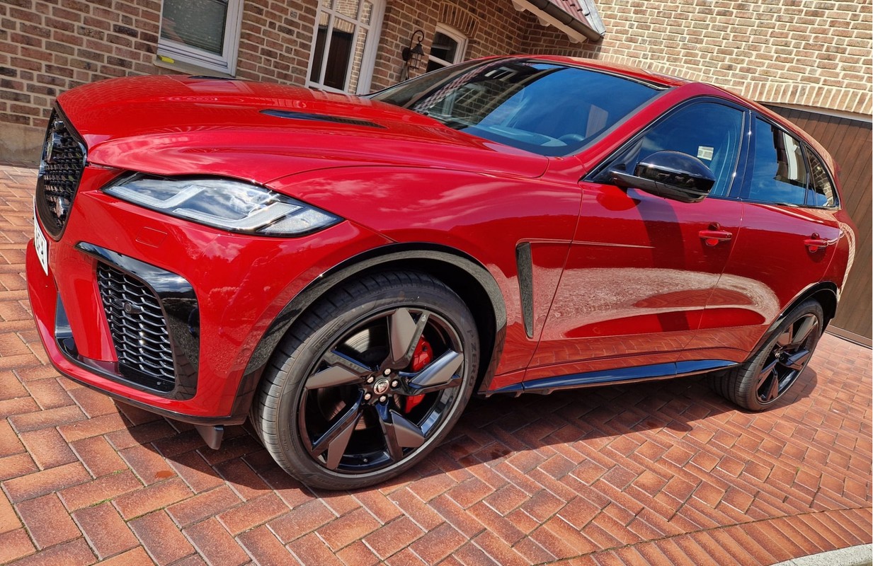 Jaguar F-PACE