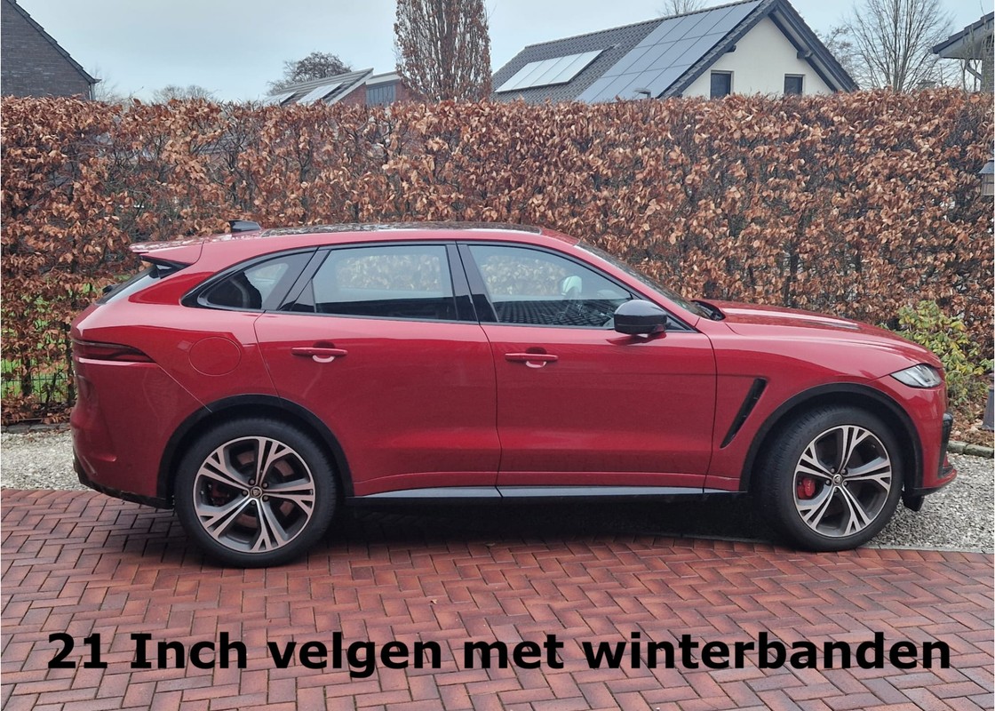 Jaguar F-PACE