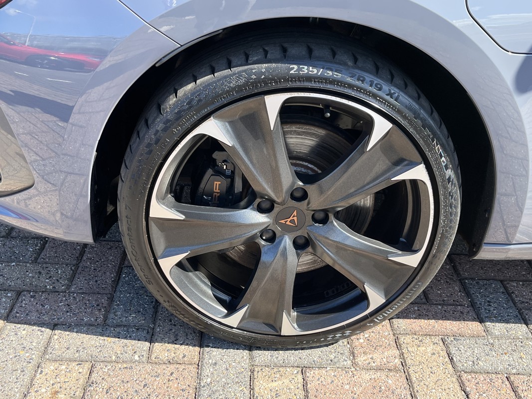 CUPRA Leon Sportstourer