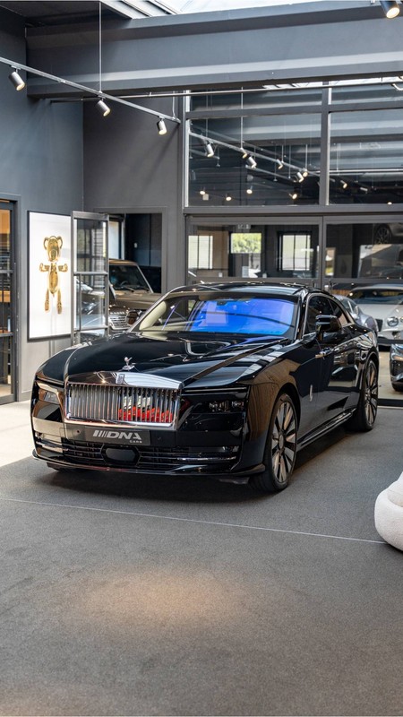 Rolls-Royce Spectre