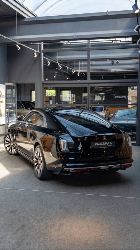 Rolls-Royce Spectre