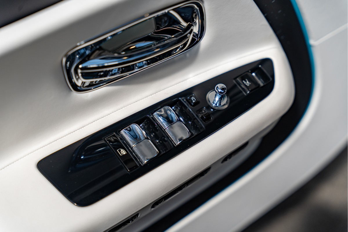 Rolls-Royce Spectre