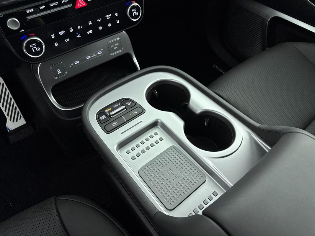 Hyundai IONIQ 9