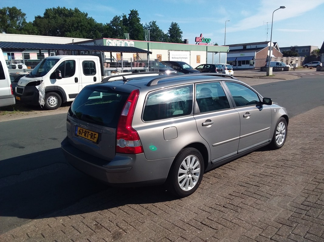 Volvo V50