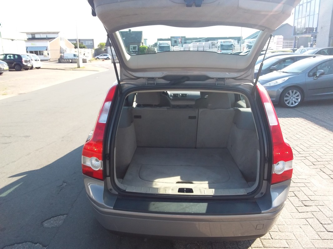 Volvo V50