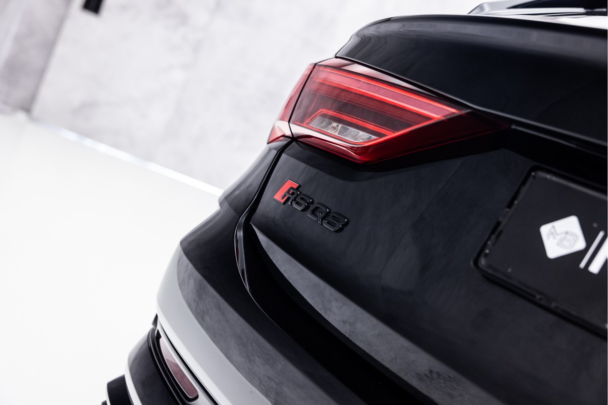 Audi RSQ3