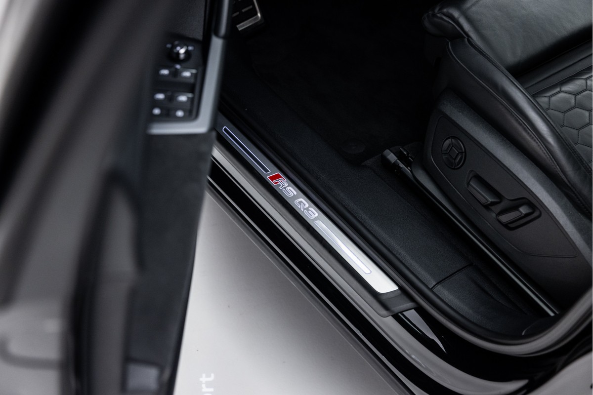 Audi RSQ3