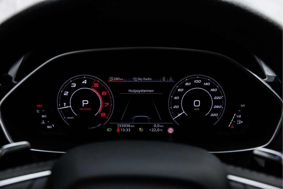 Audi RSQ3