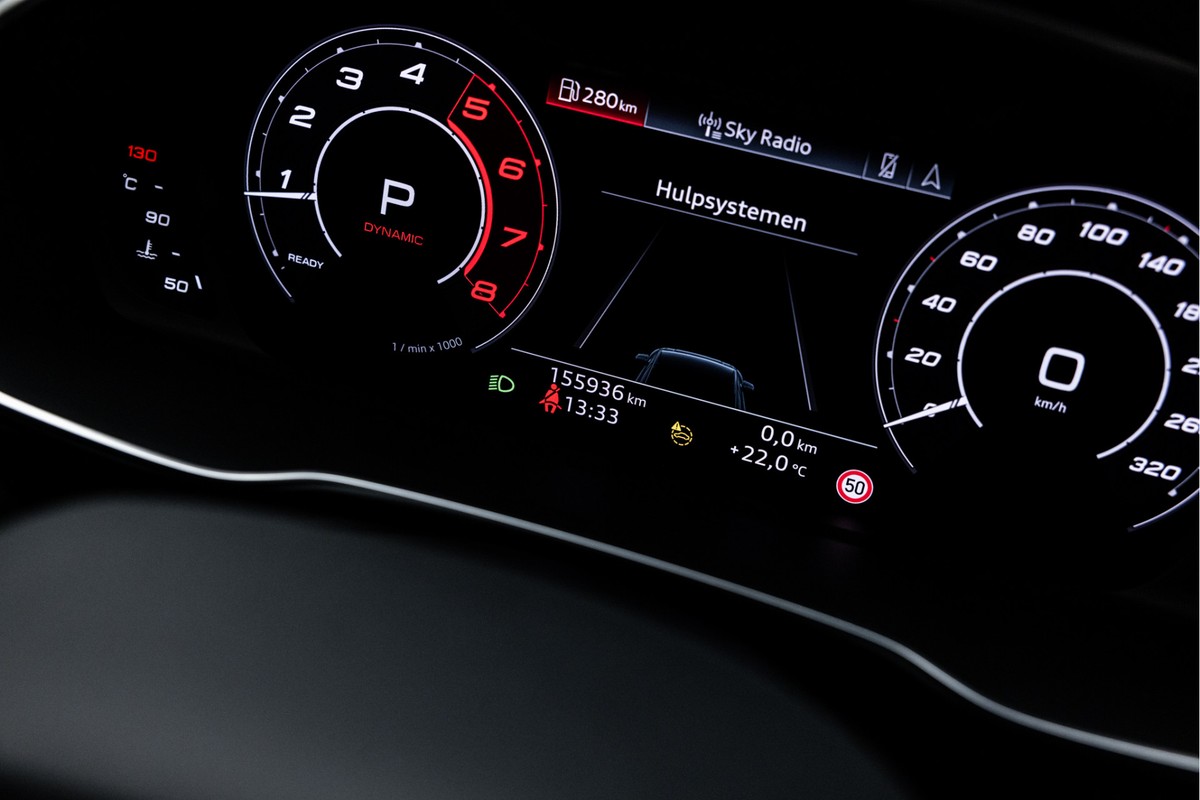 Audi RSQ3