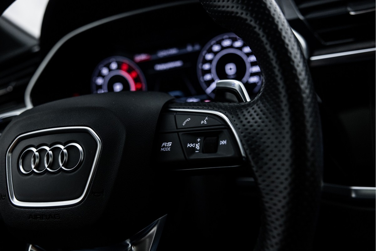 Audi RSQ3