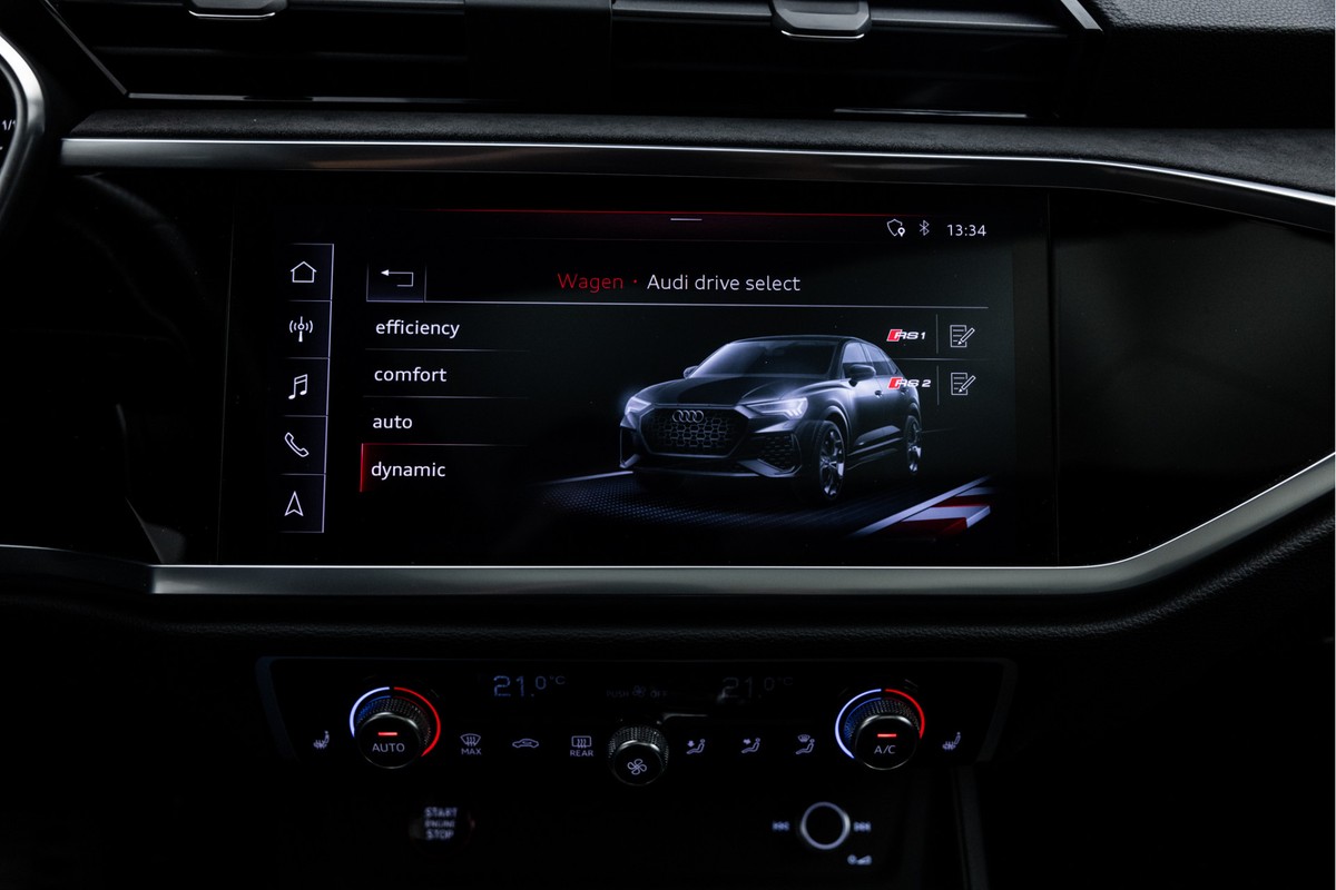 Audi RSQ3
