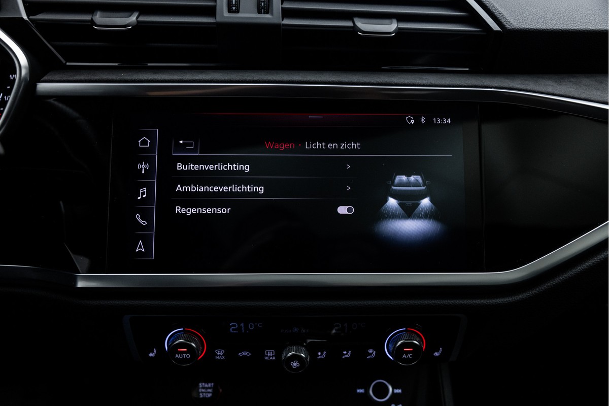 Audi RSQ3