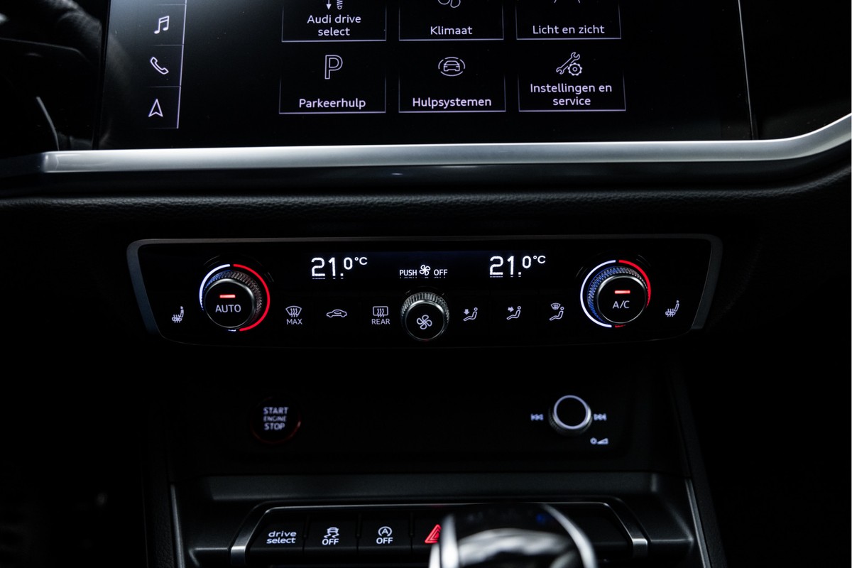 Audi RSQ3