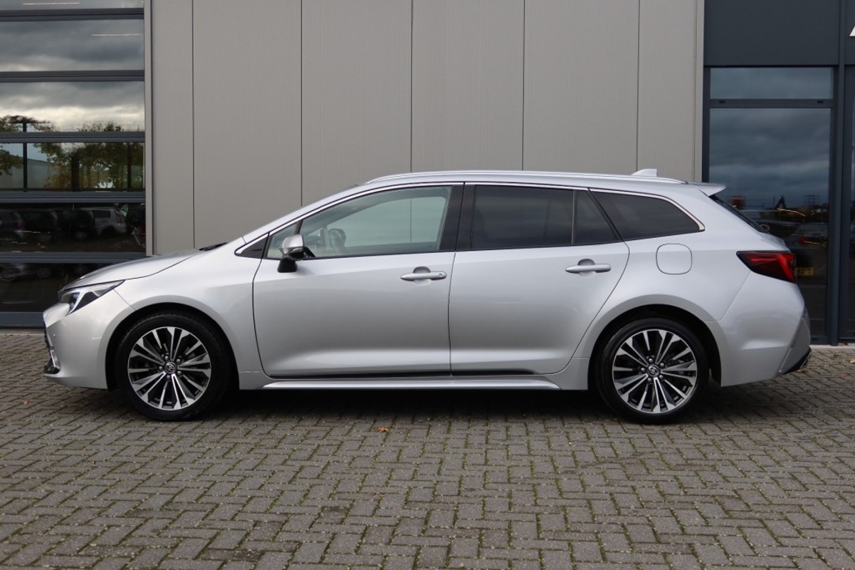 Toyota Corolla Touring Sports