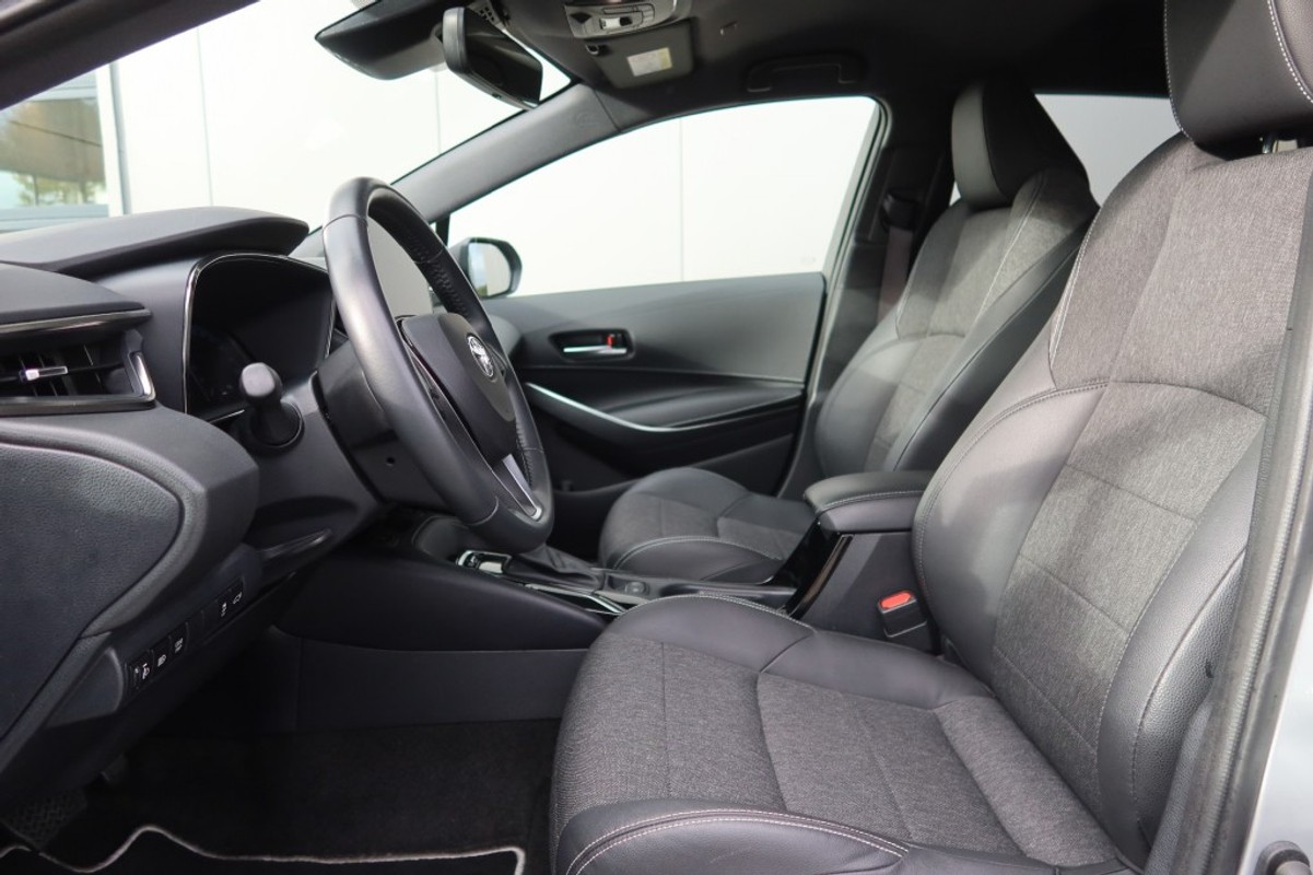 Toyota Corolla Touring Sports