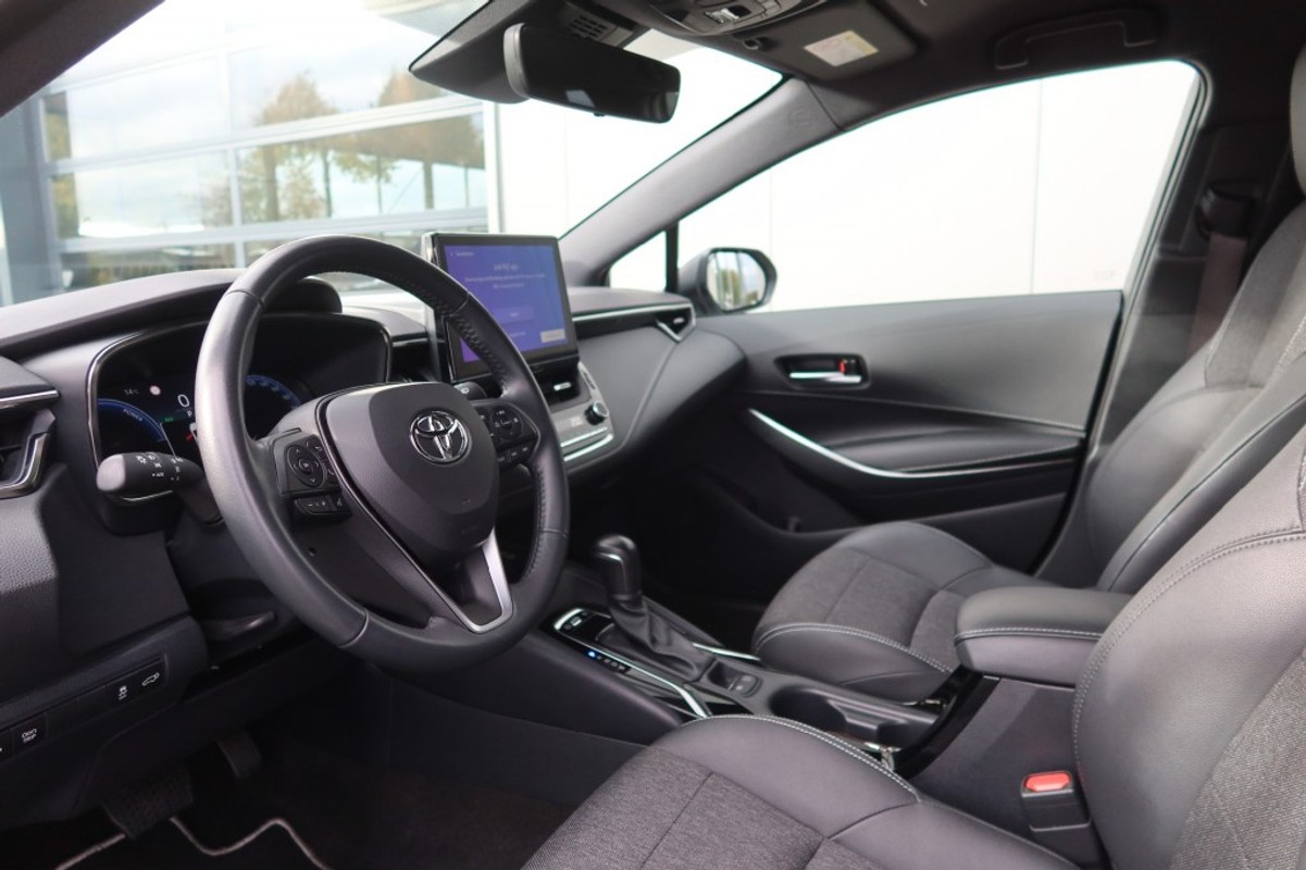 Toyota Corolla Touring Sports