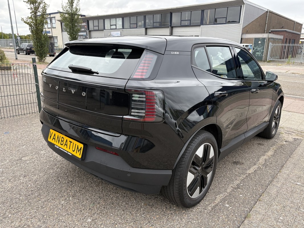 Volvo EX30