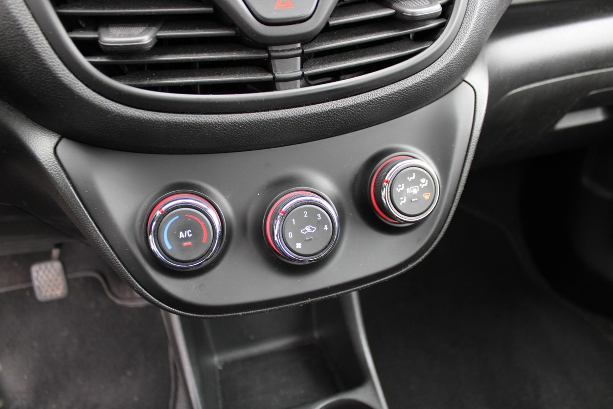 Opel KARL