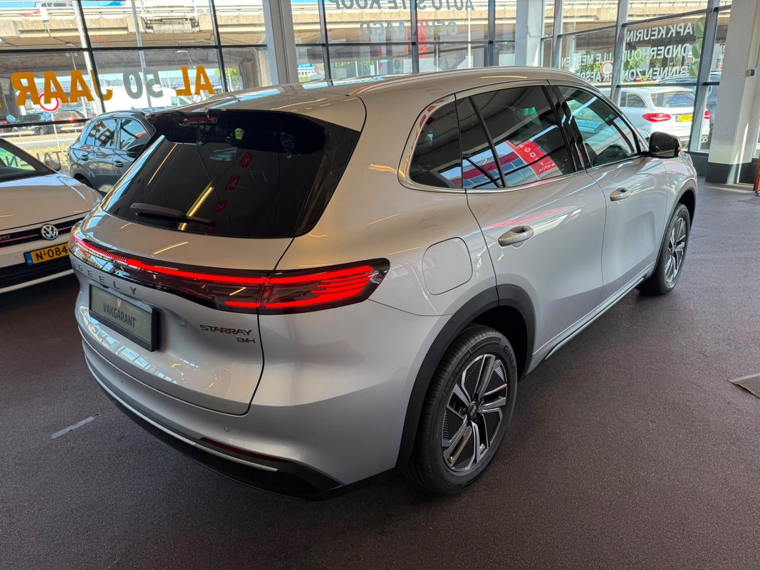 Geely Starray EM-i
