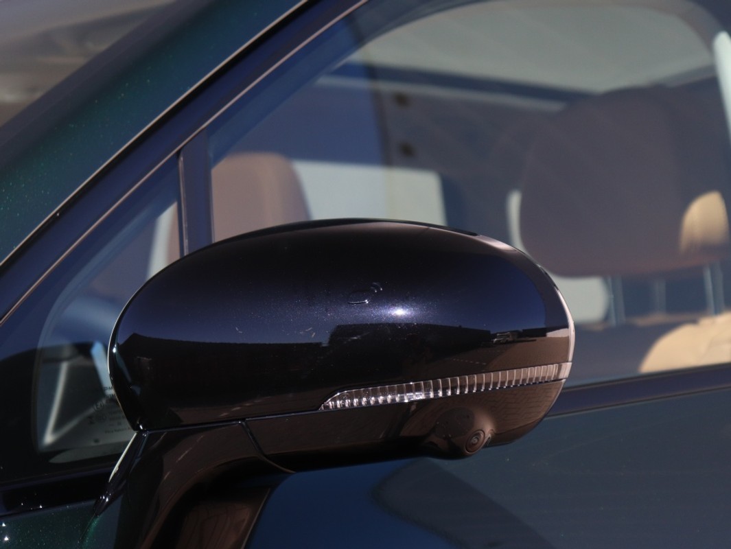 Leapmotor C10