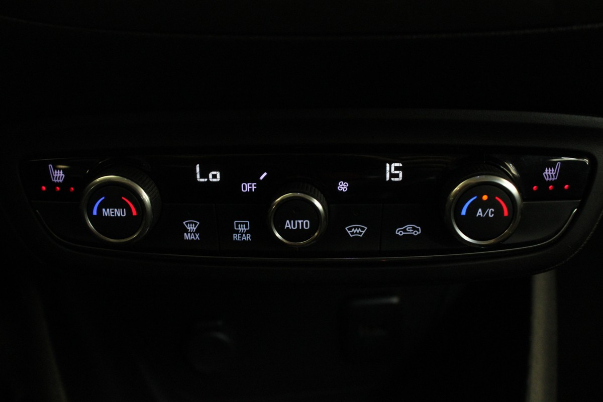 Opel Crossland X