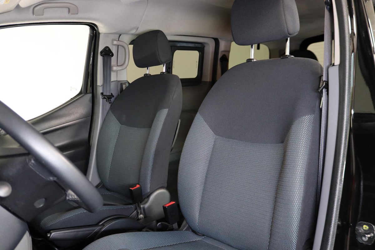 Nissan e-NV200
