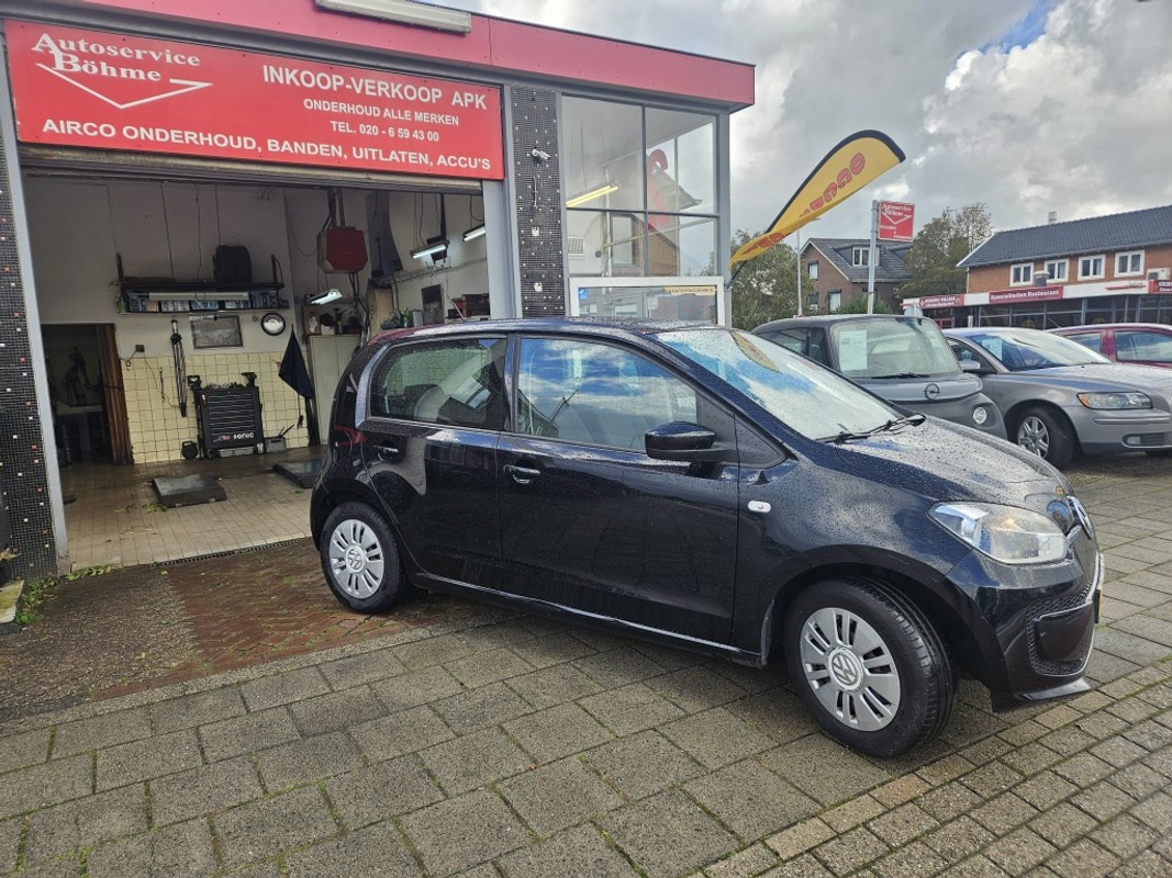 Volkswagen up!