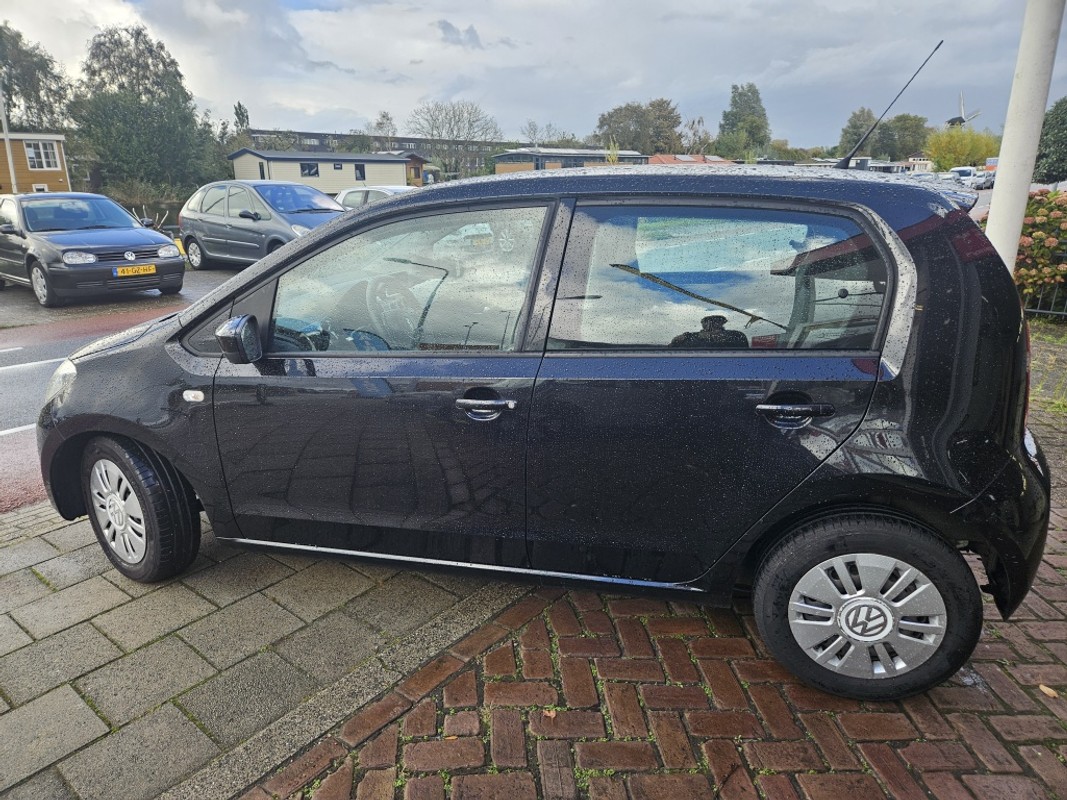 Volkswagen up!