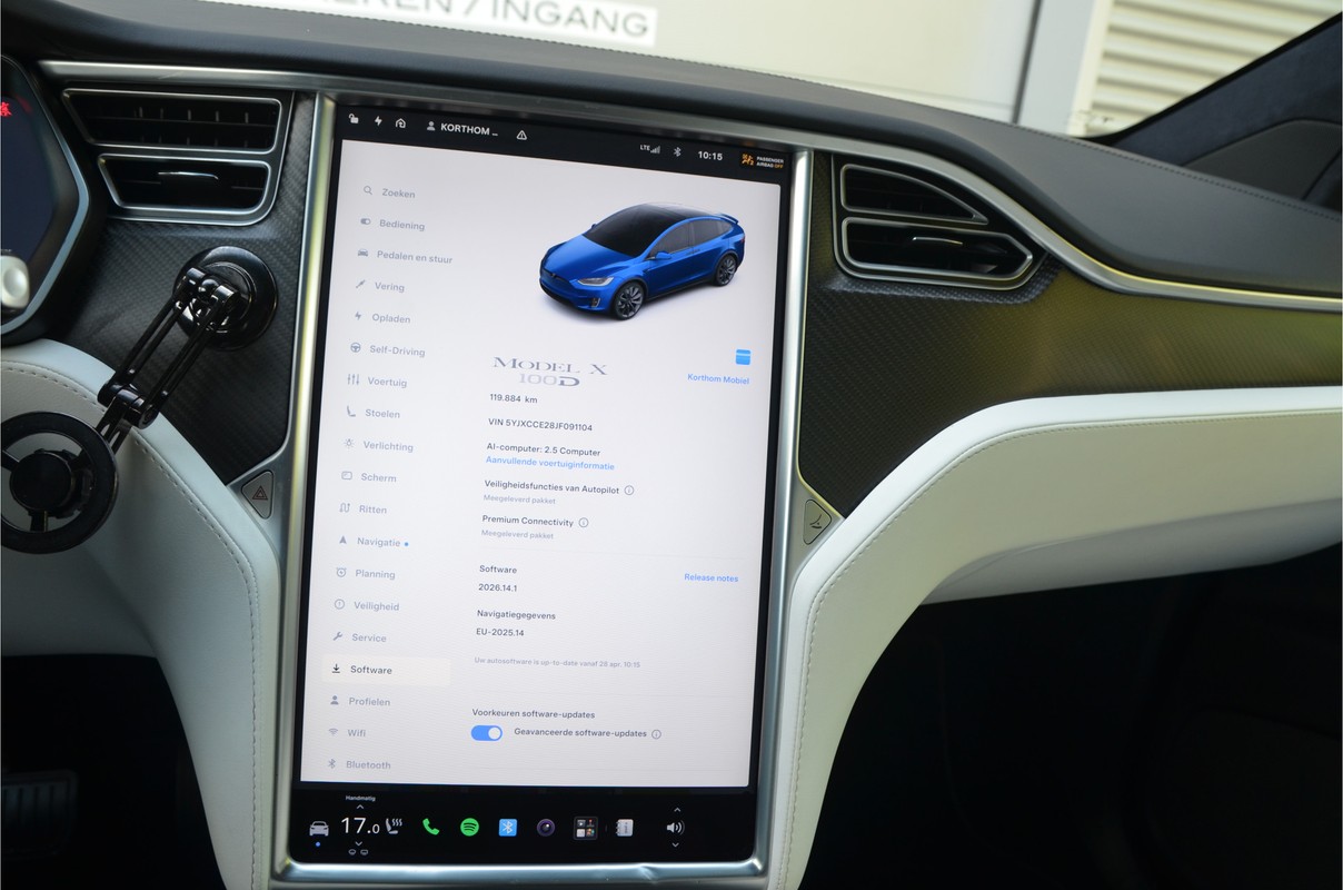 Tesla Model X
