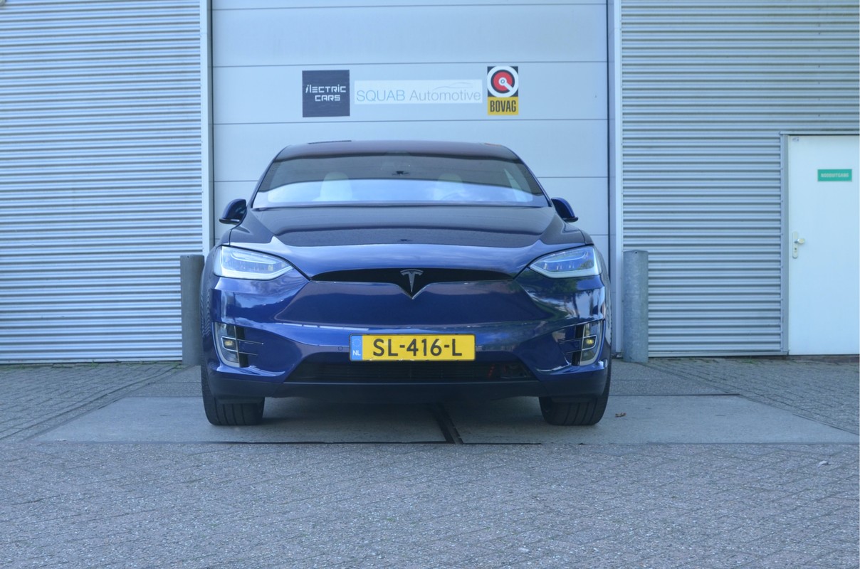 Tesla Model X