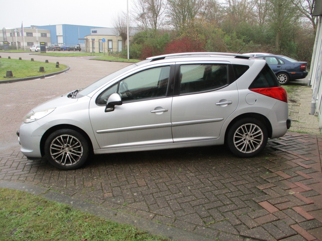 Peugeot 207