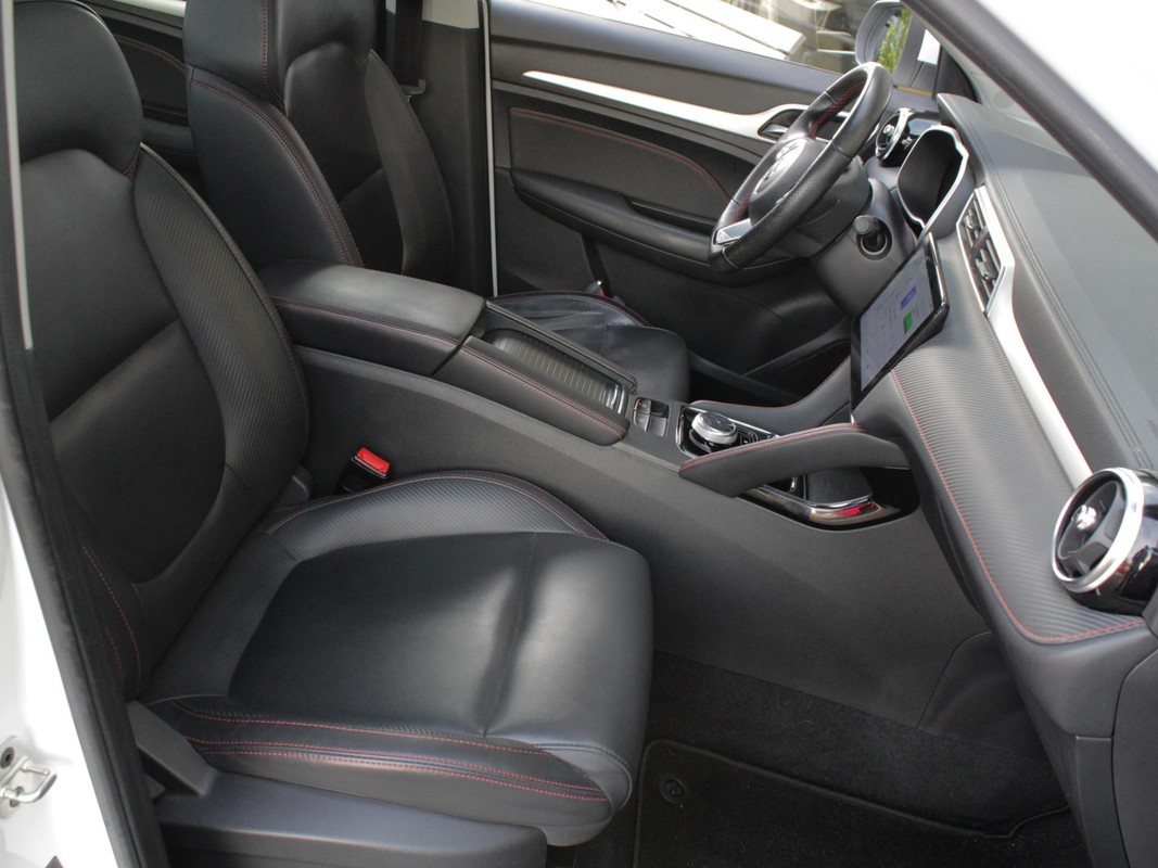 MG ZS EV