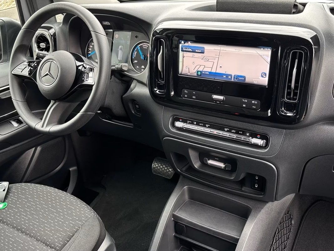 Mercedes-Benz eVito