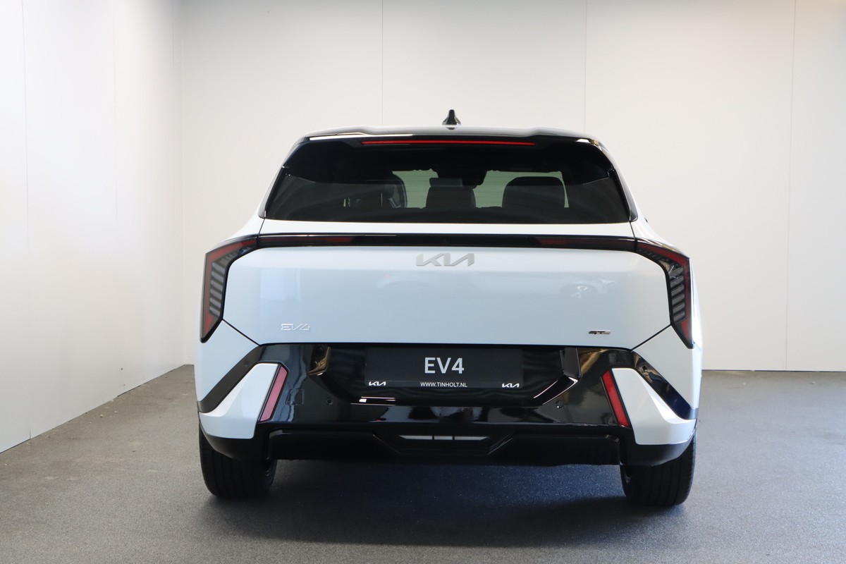 Kia EV4