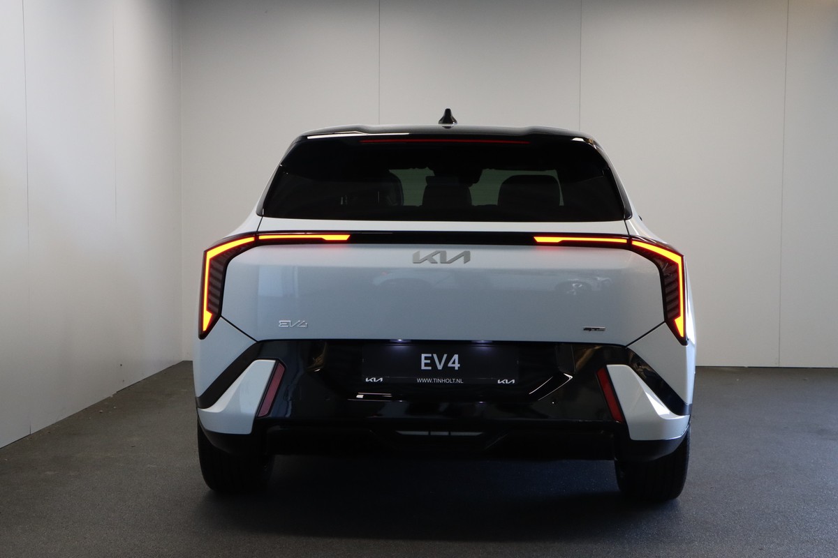 Kia EV4