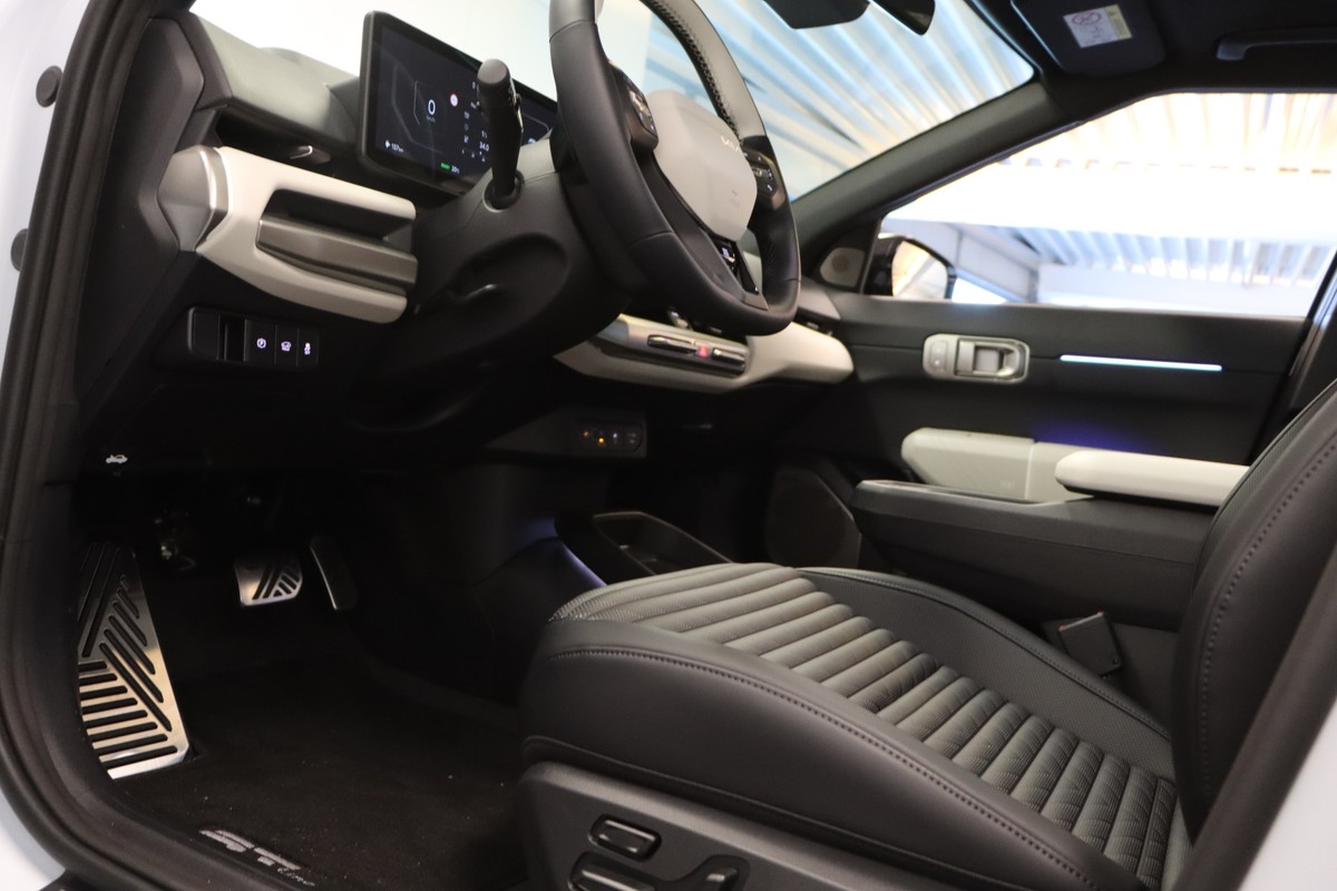 Kia EV4
