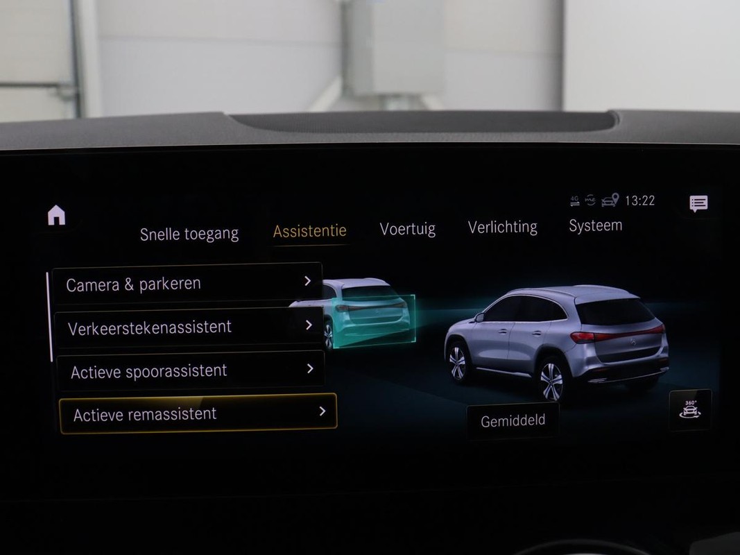 Mercedes-Benz EQA