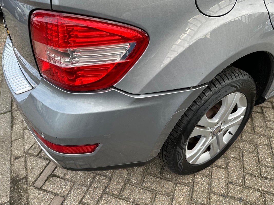 Mercedes-Benz M-Klasse