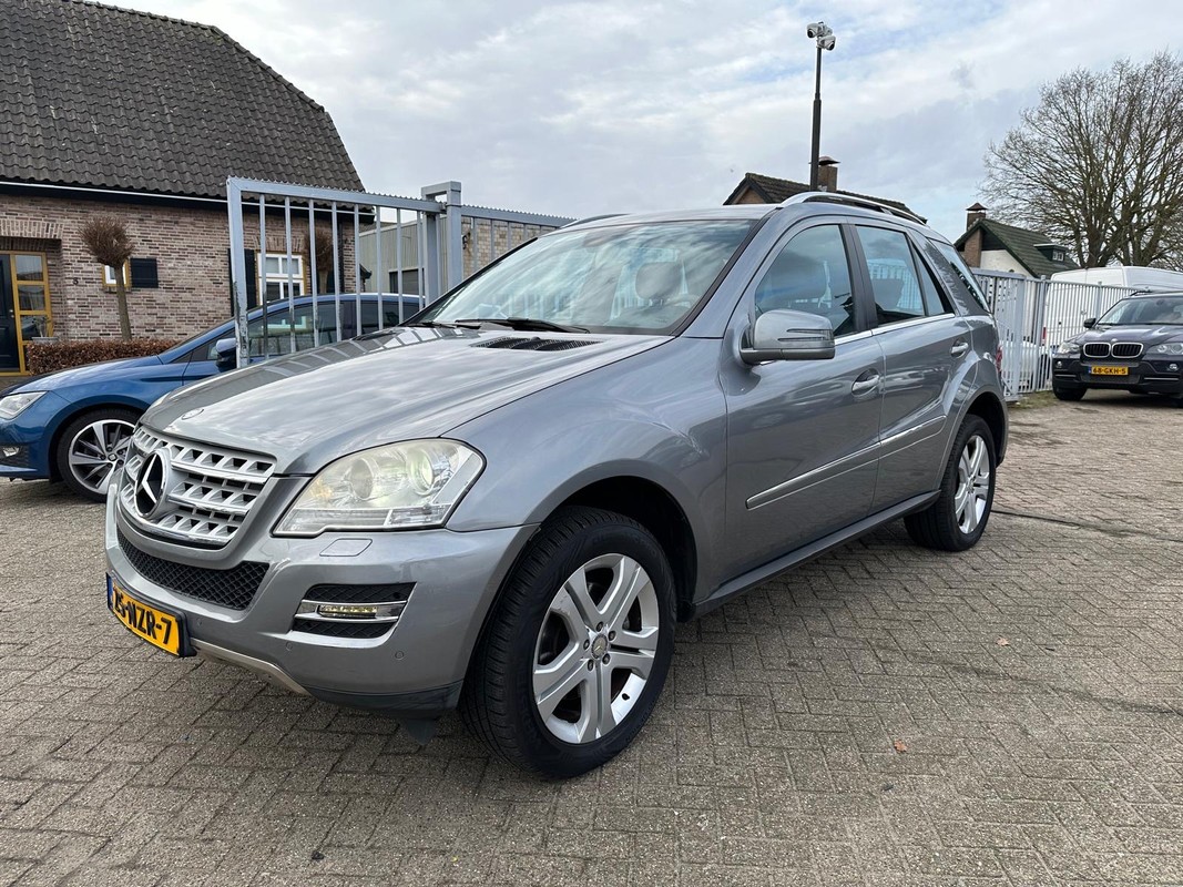 Mercedes-Benz M-Klasse