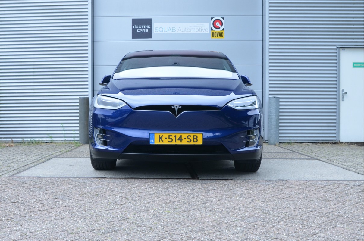 Tesla Model X