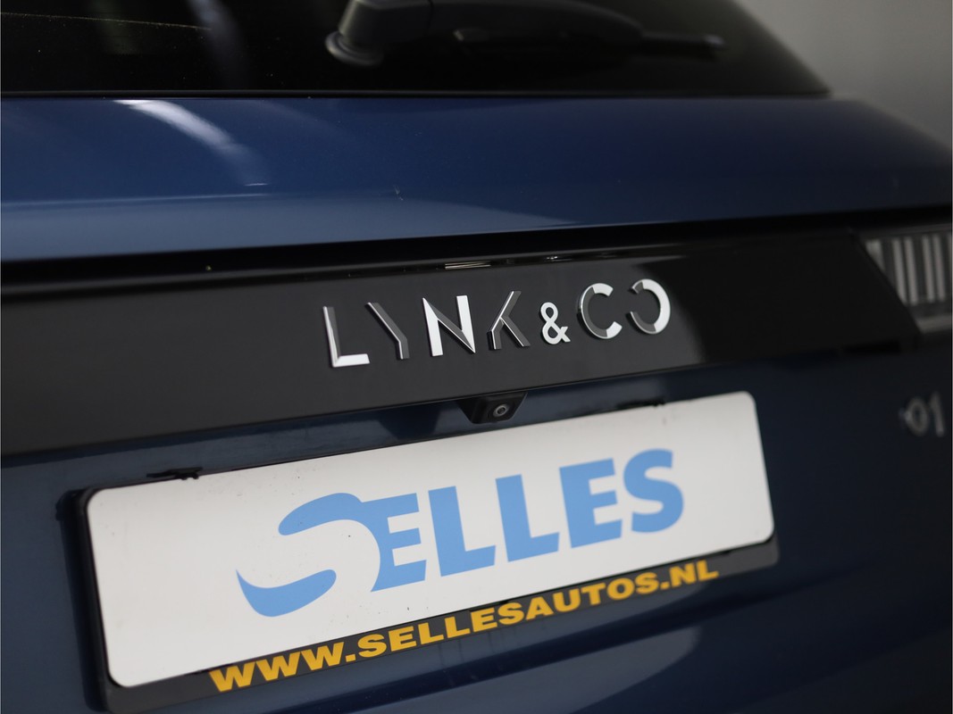 Lynk & Co 01