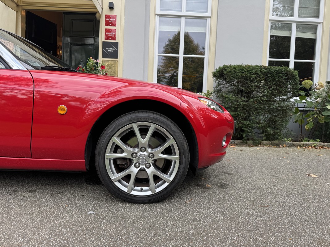 Mazda MX-5